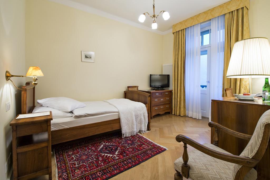 Hotel Waldhaus Sils Room photo